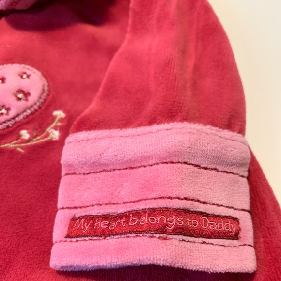 Infant Carter’s Heart Velour Onesie - Picture 2 of 5